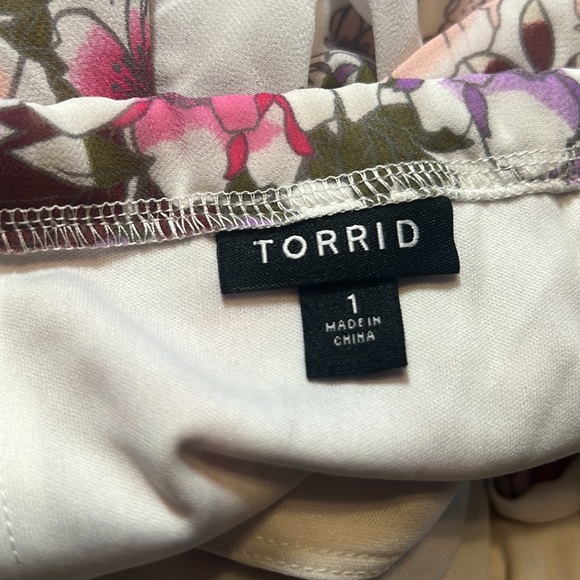 Torrid Plus Size Midi Chiffon Floral Halter Neck Dress - Picture 3 of 5